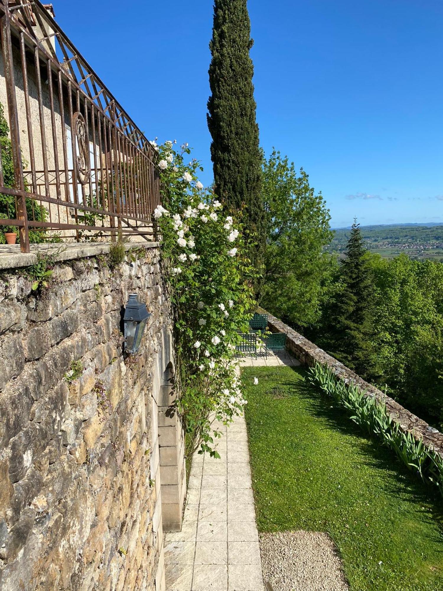 Bed and Breakfast Manoir De Rieuzal Loubressac Екстер'єр фото